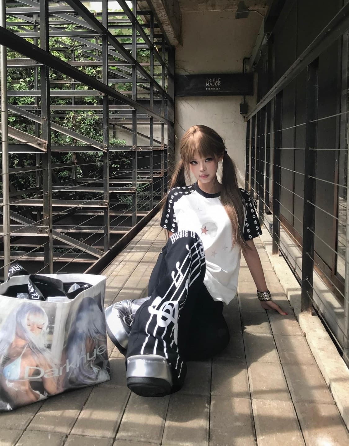 Skull Print Visual Style Raglan T-Shirt 상품이미지5