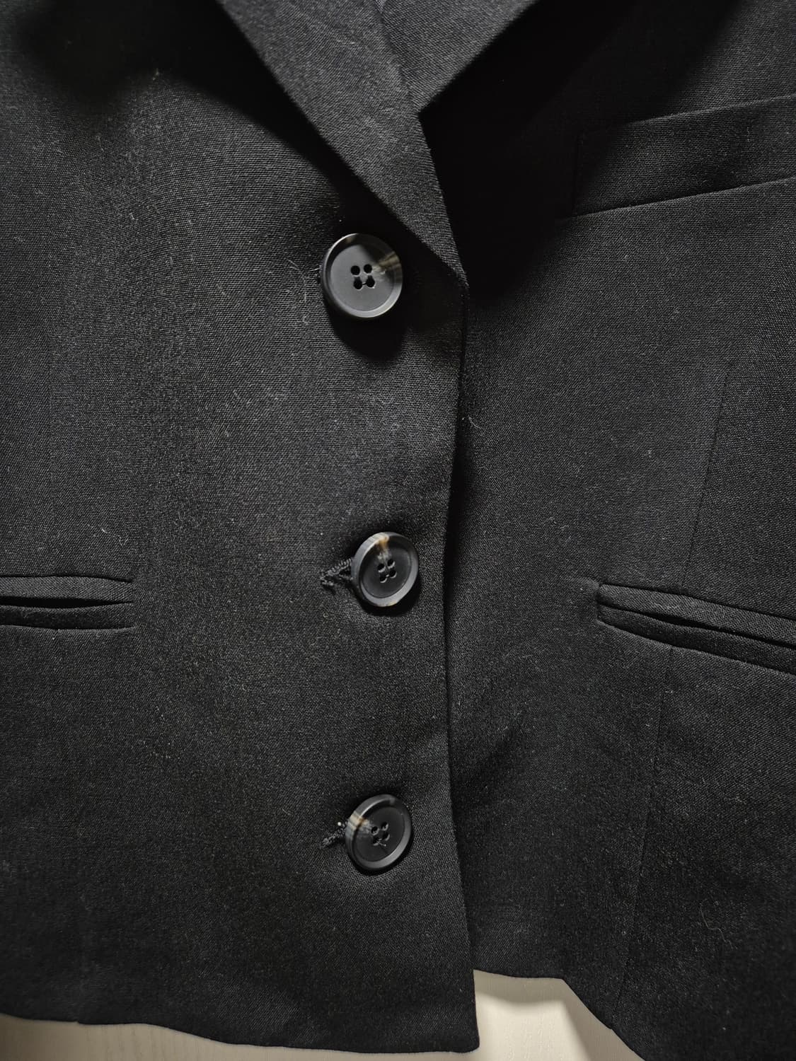 (세일)(새상품)LOiNG 블랙 크롭 자켓 상품이미지2