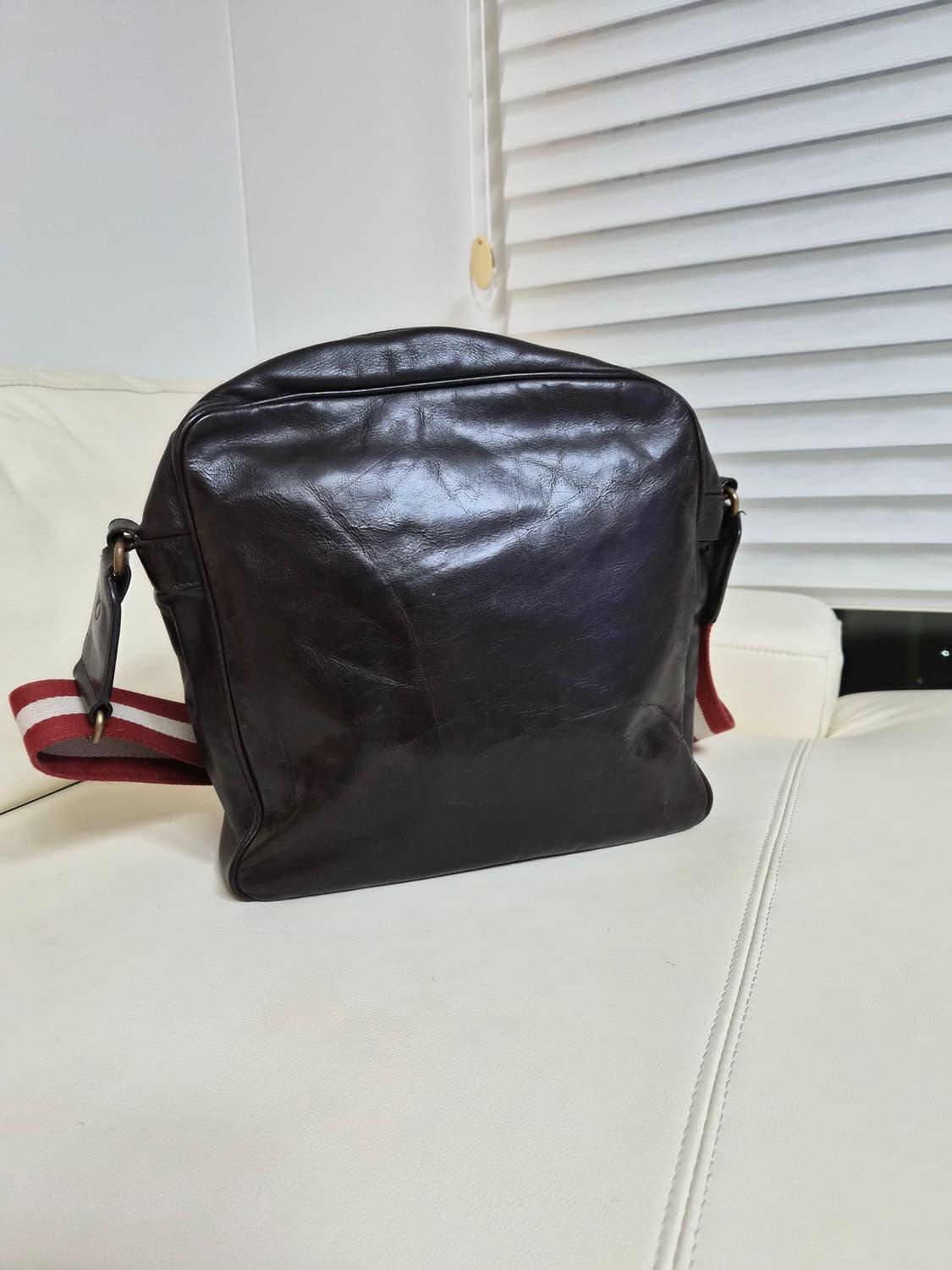 발리정품 남성 크로스백  상품이미지3