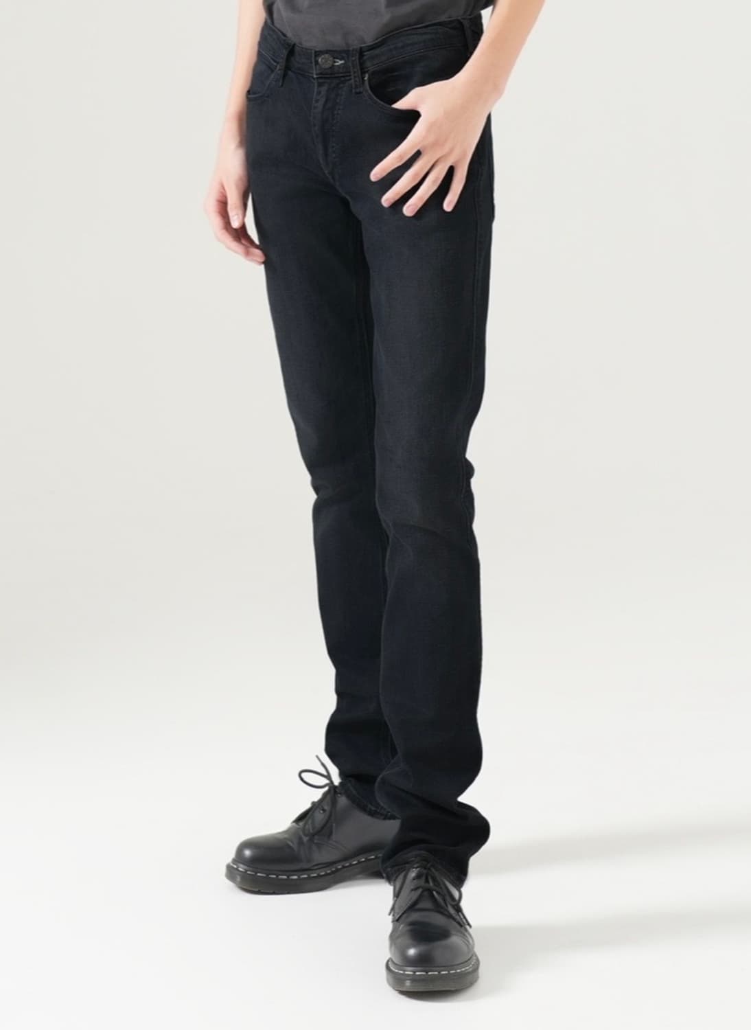 아크네 슬림진 상품이미지3