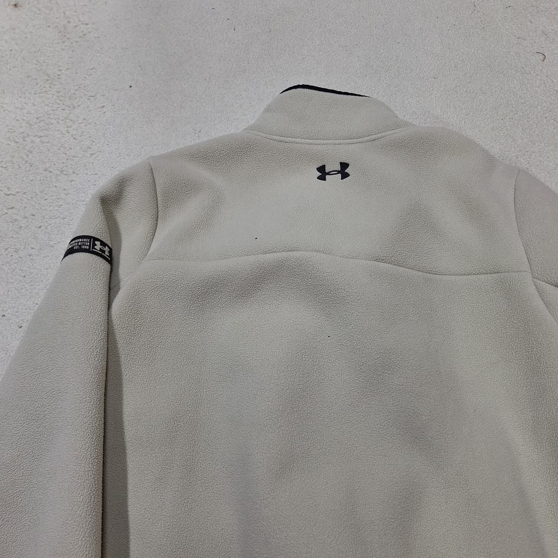 언더아머  폴리스M(상태최상) 상품이미지7