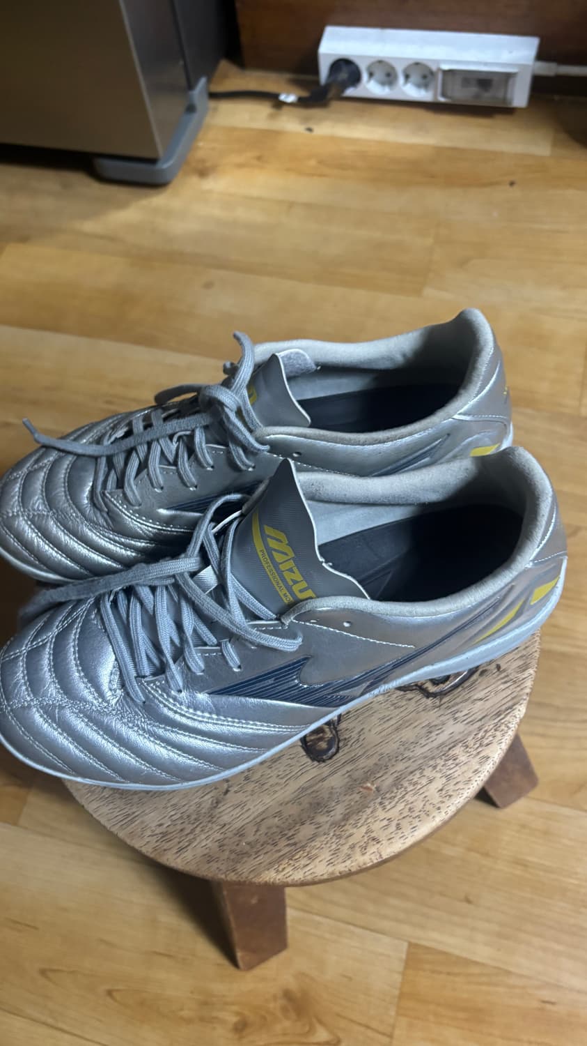 미즈노 모렐리아 네오4 프로풋살화 250 상품이미지2