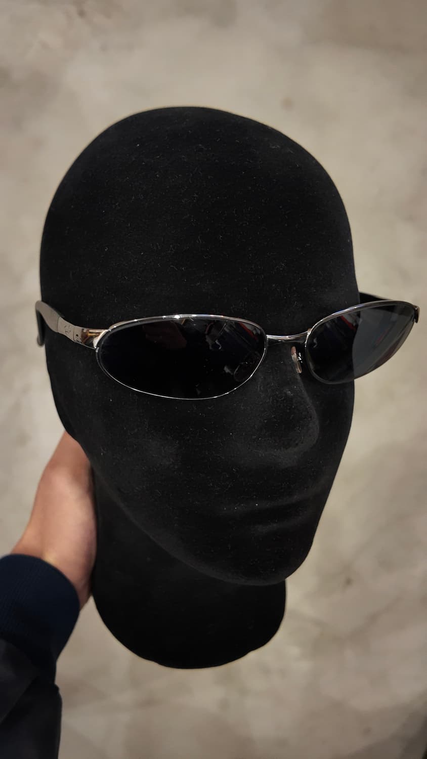 Ray-Ban Vintage 00s Metal Sunglasses 상품이미지1