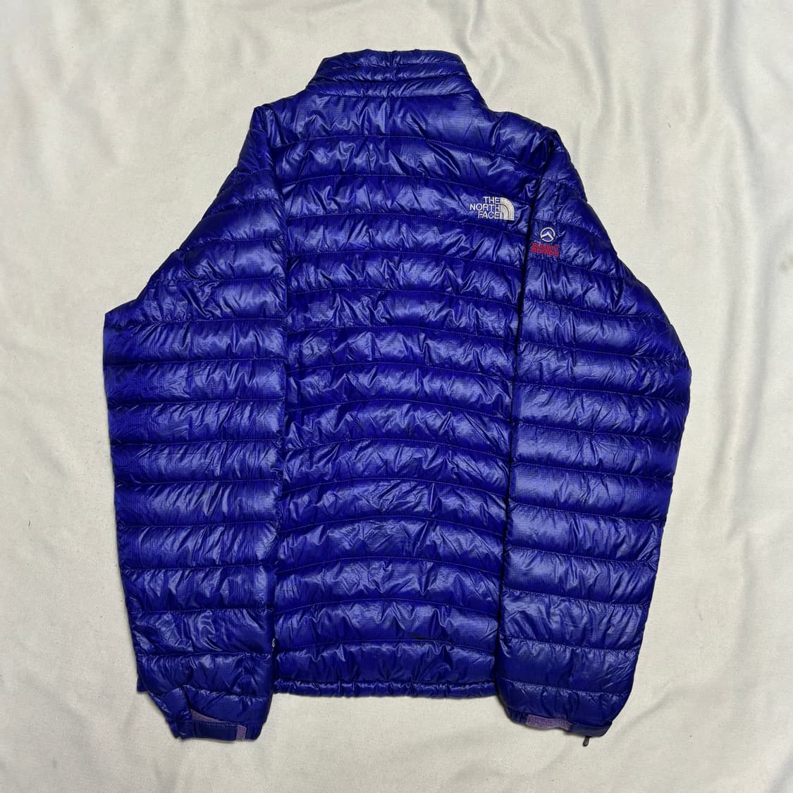 105 노스페이스 써밋 시리즈 퍼플 경량 패딩 상품이미지3