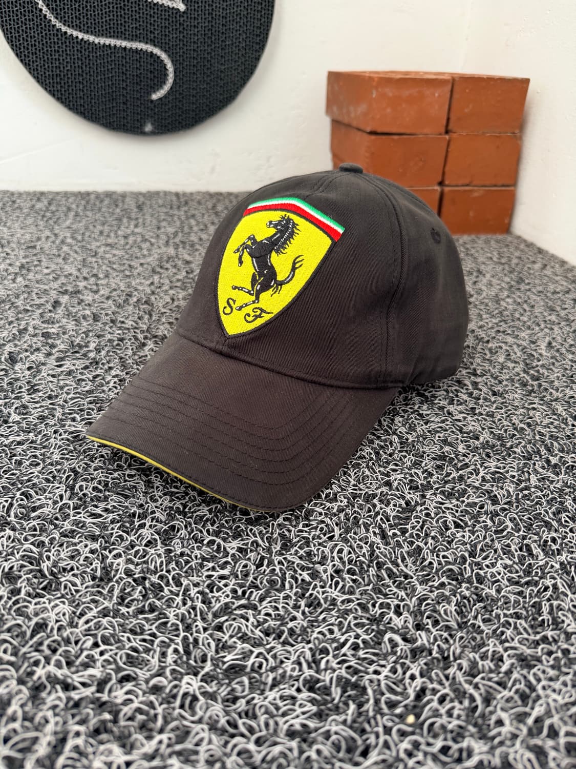 페라리(Ferrari) 스쿠데리아 클래식 로고 볼캡 상품이미지1