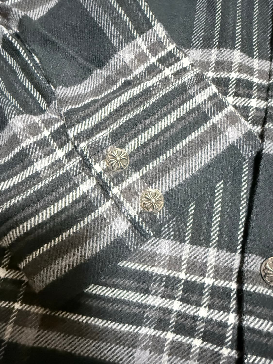 [새상품] 크롬하츠 체크 셔츠 XL 상품이미지3