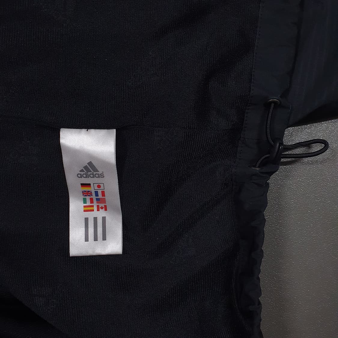 XL (105) 아디다스 올드스쿨 오버핏 삼선 바람막이 자켓 점퍼 블랙 상품이미지7