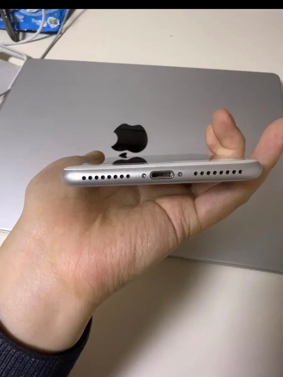 아이폰8플러스 실버 256GB 상품이미지6