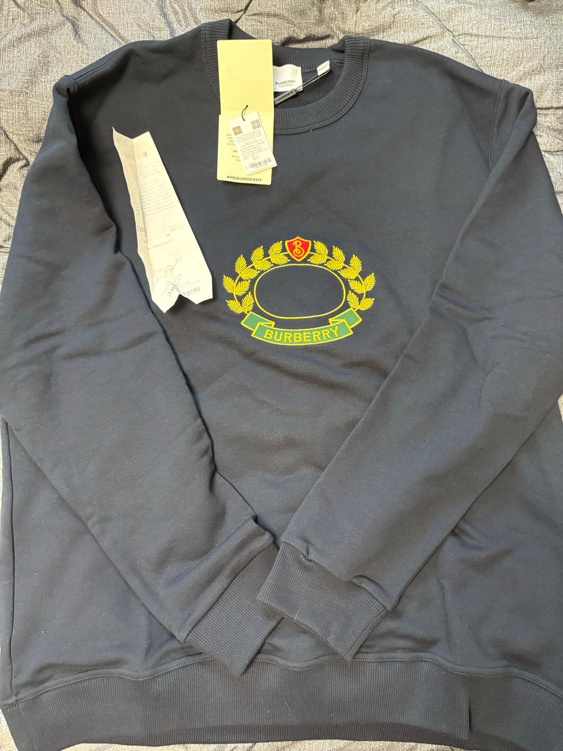 2xl 버버리 자수 네이비 맨투맨 새상품 상품이미지1