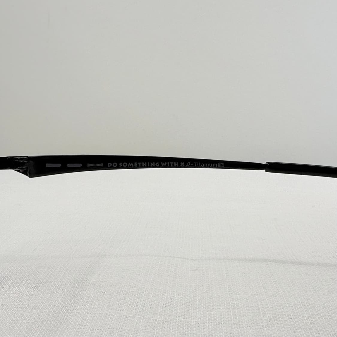 베타 티타늄 블랙 반무테 빈티지안경 상품이미지6