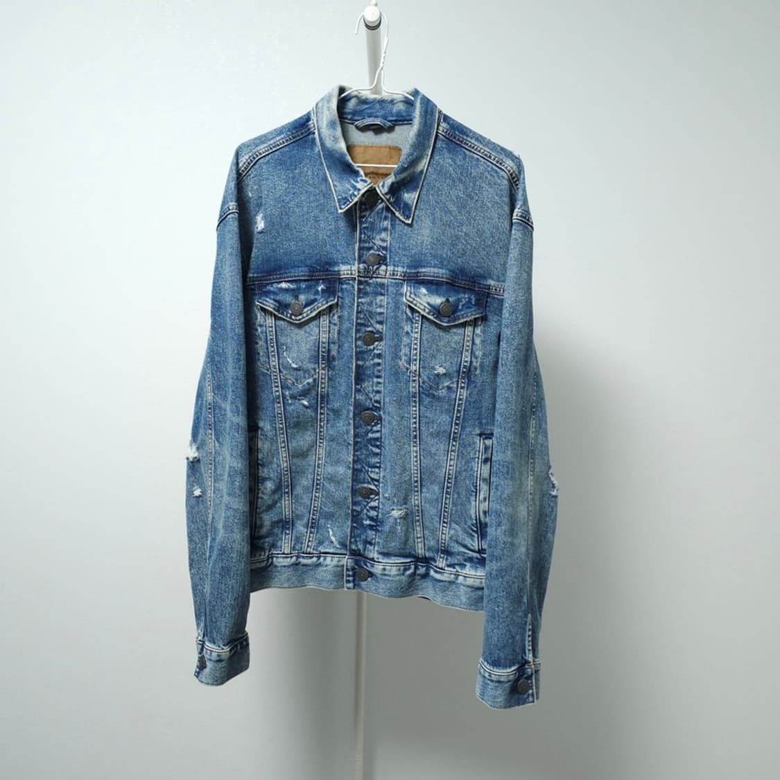 아메리칸 이글 데미지 워싱 청자켓 L아메리칸 이글 데미지 워싱 청자켓 L 상품이미지1