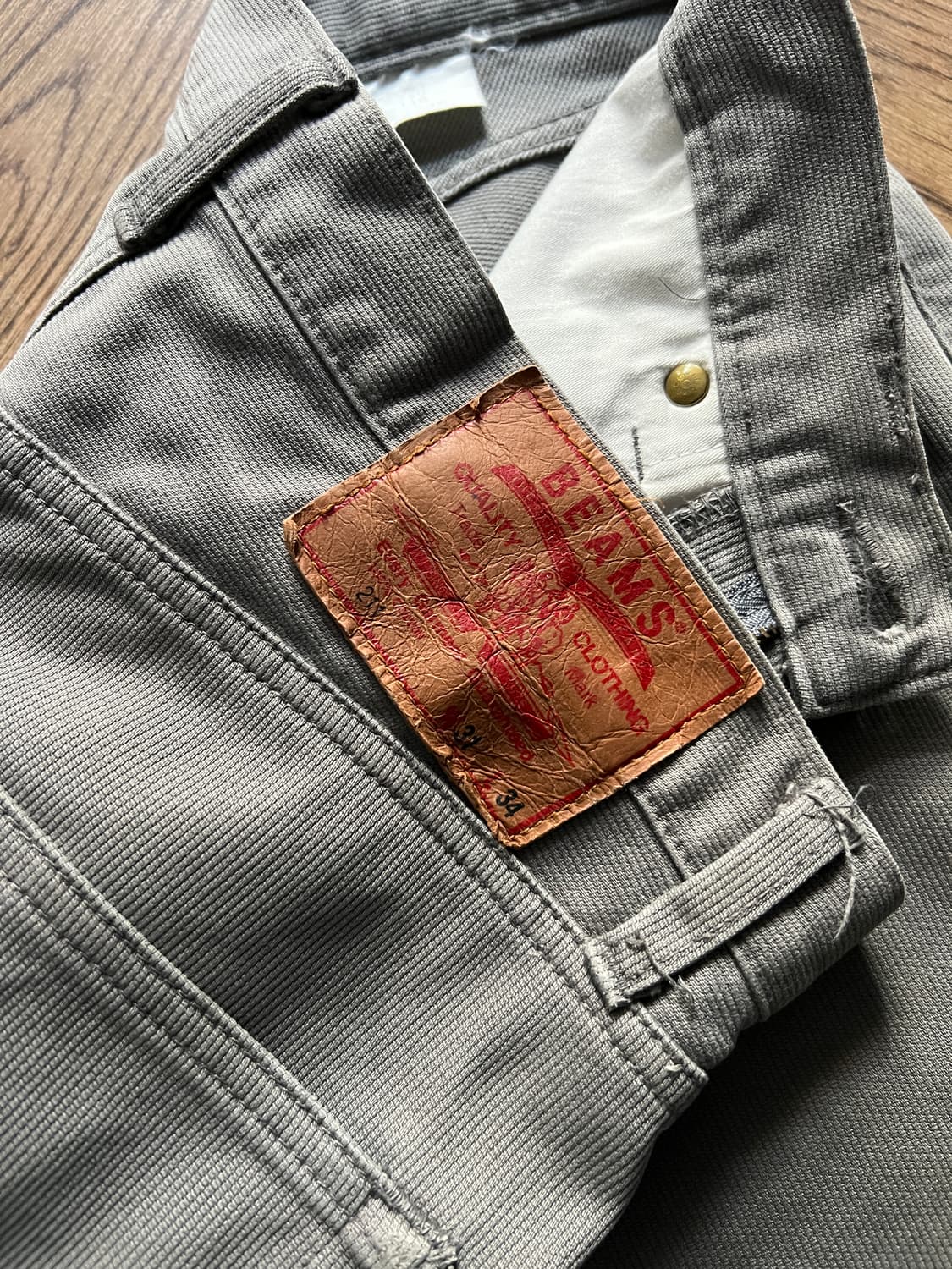 [31]BEAMS 빔즈 화이트탭 211 스트레이트 코튼 팬츠 상품이미지6