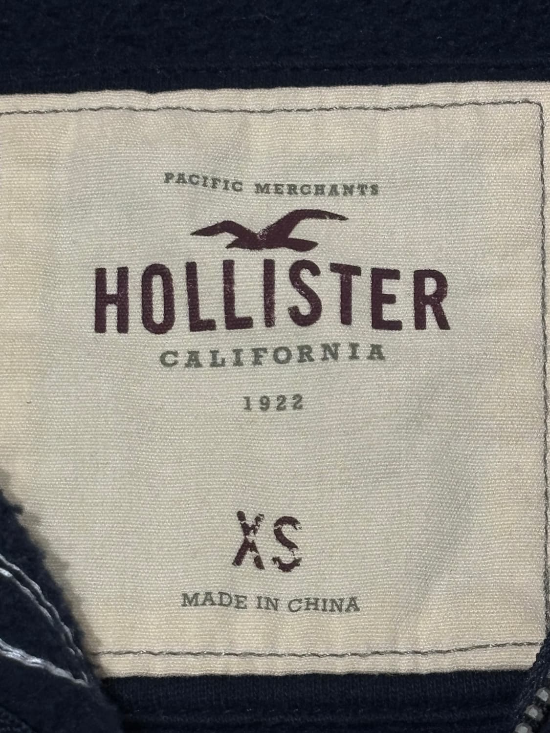 홀리스터 네이비 빅로고 후드집업 상품이미지6