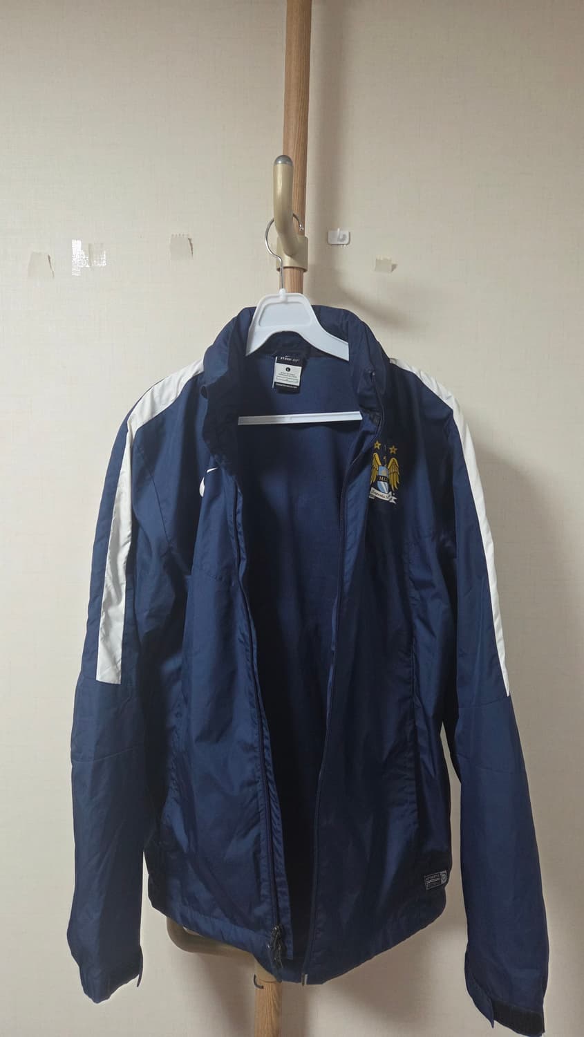 나이키 맨시티 바람막이  상품이미지2