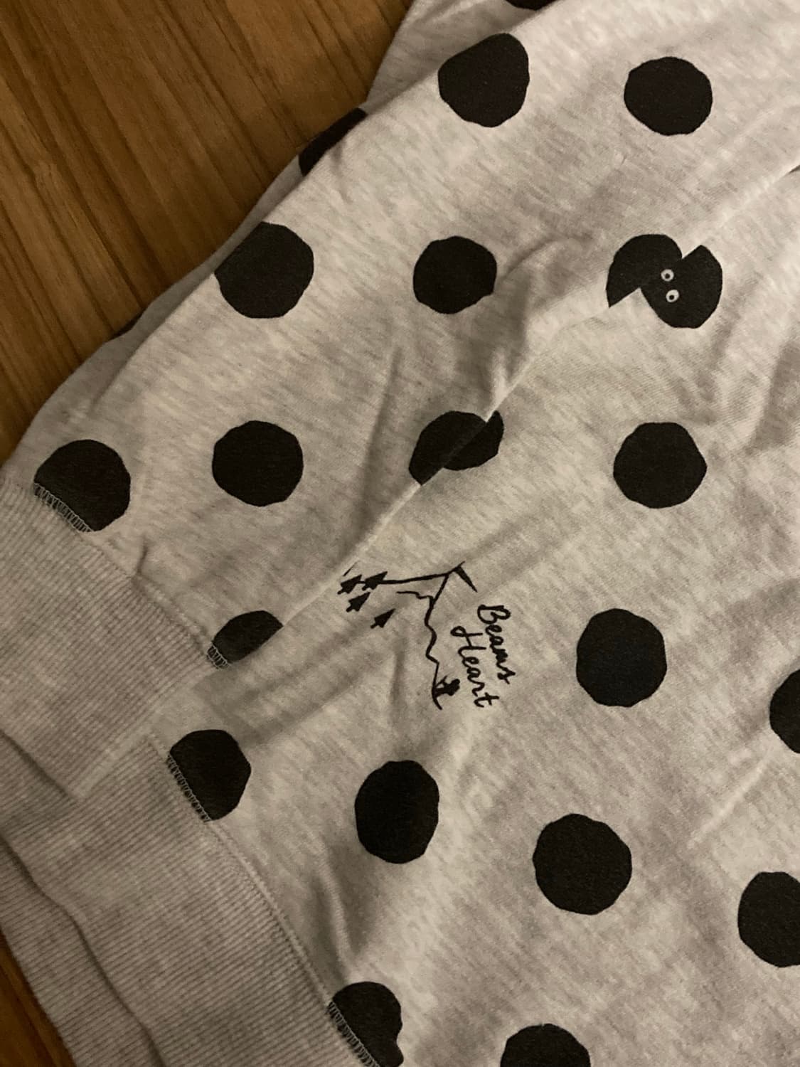 빔즈 beams heart 도트 땡땡이 패턴 무늬 맨투맨 스웻셔츠 상품이미지3