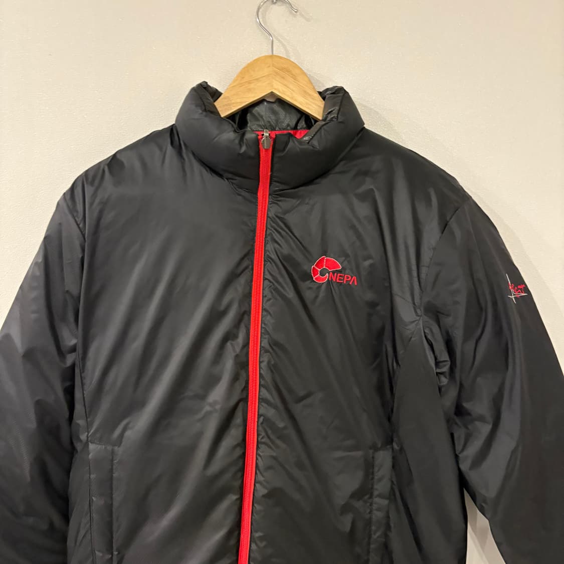 네파 리버시블 구스 패딩 점퍼 95(M) 상품이미지5