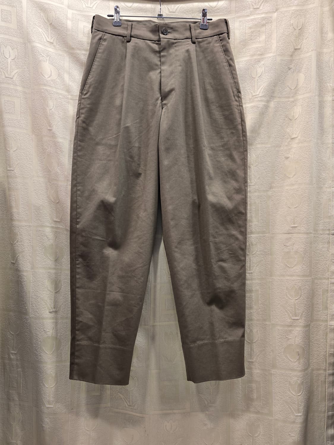 거의새거)유니클로 U 남성 와이드 피트 테이퍼드 팬츠 27~28 상품이미지6