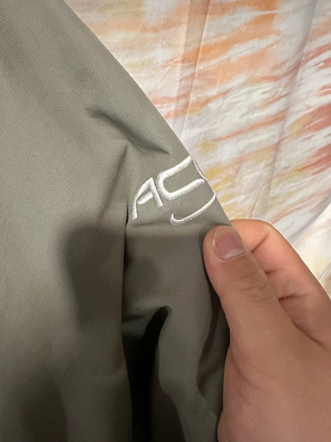 나이키 ACG 바람막이 상품이미지3