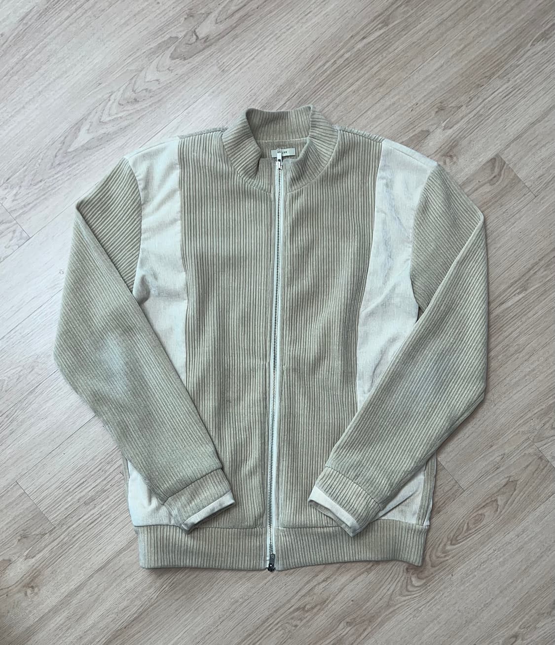 XLIM 집업 상품이미지1