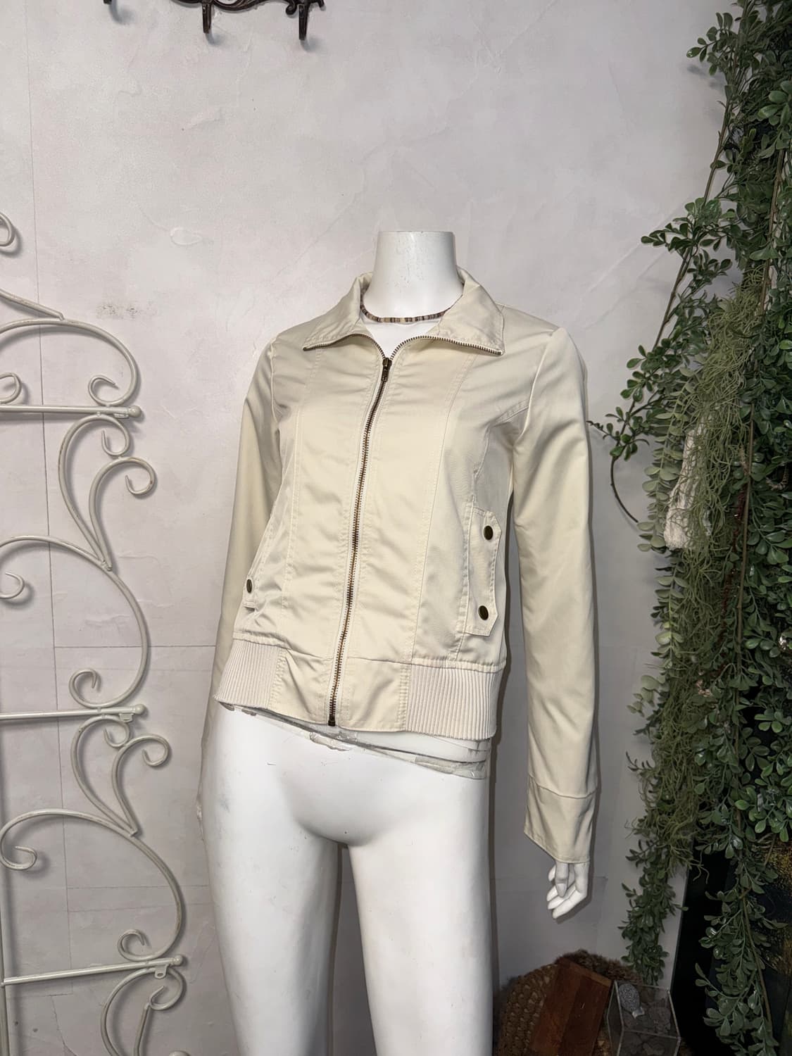 Ivory line detail zipup jacket  상품이미지6