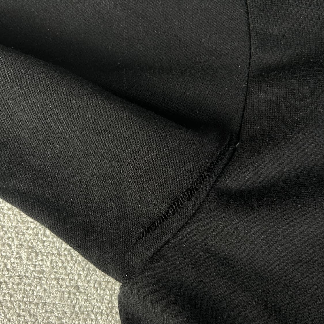 엄브로 블랙 맨투맨 티셔츠 110 상품이미지3