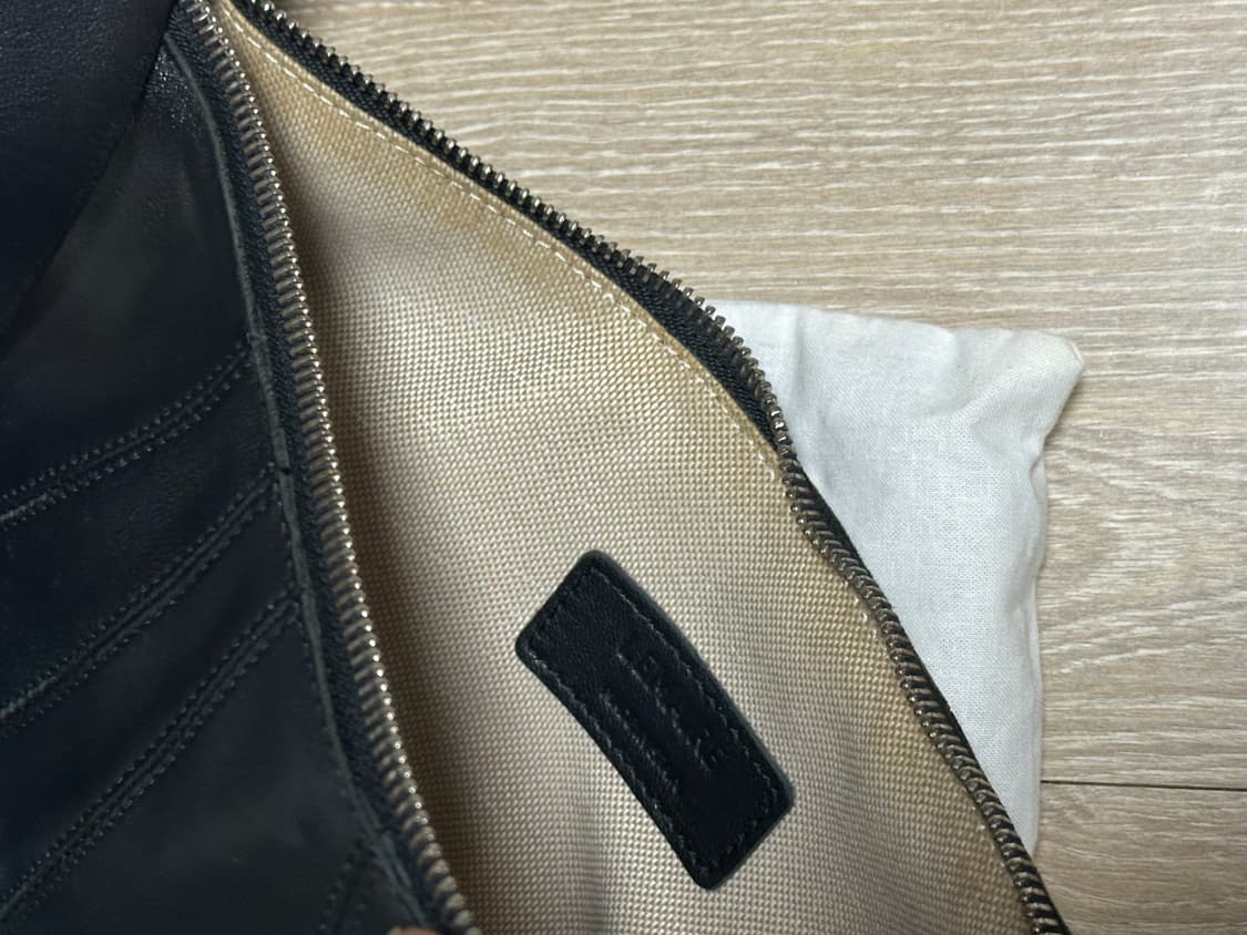 lemaire small croissant bag black 상품이미지10