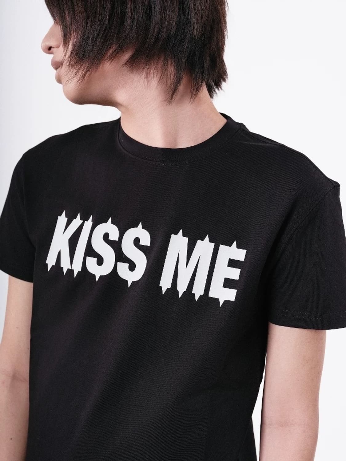 Kiss Me Printed Tee 상품이미지2