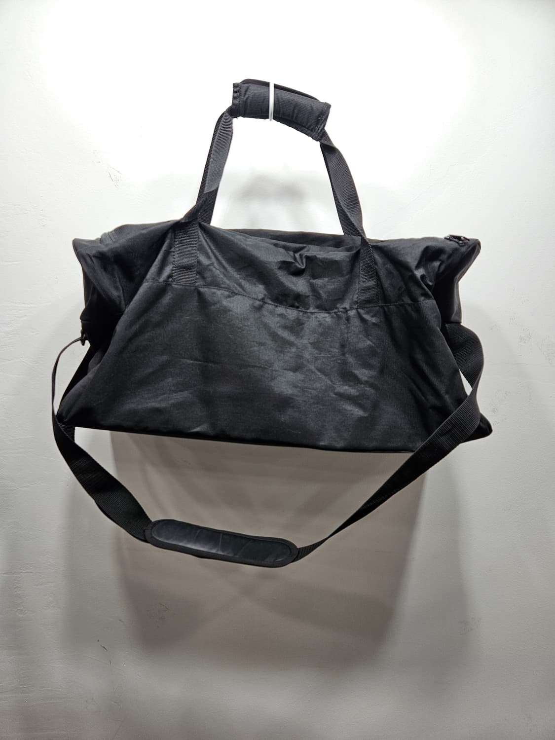 아디다스 블랙 더플백 M 상품이미지9