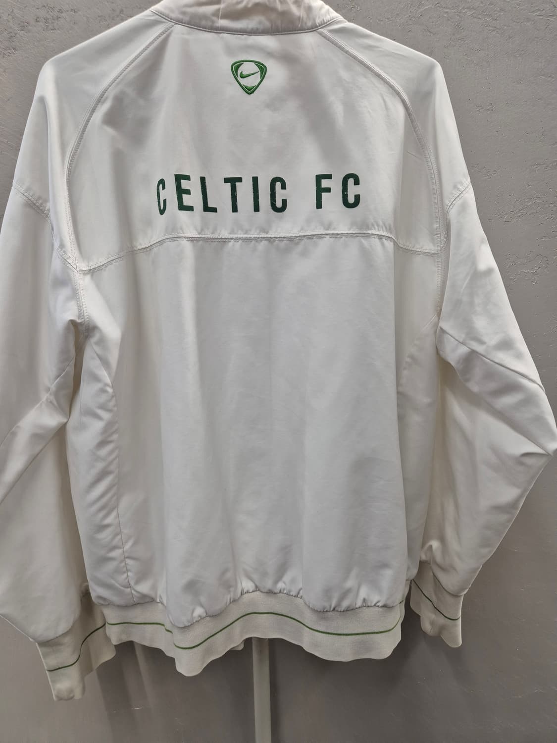 나이키 셀틱 윈드브레이커 화이트 M 상품이미지3