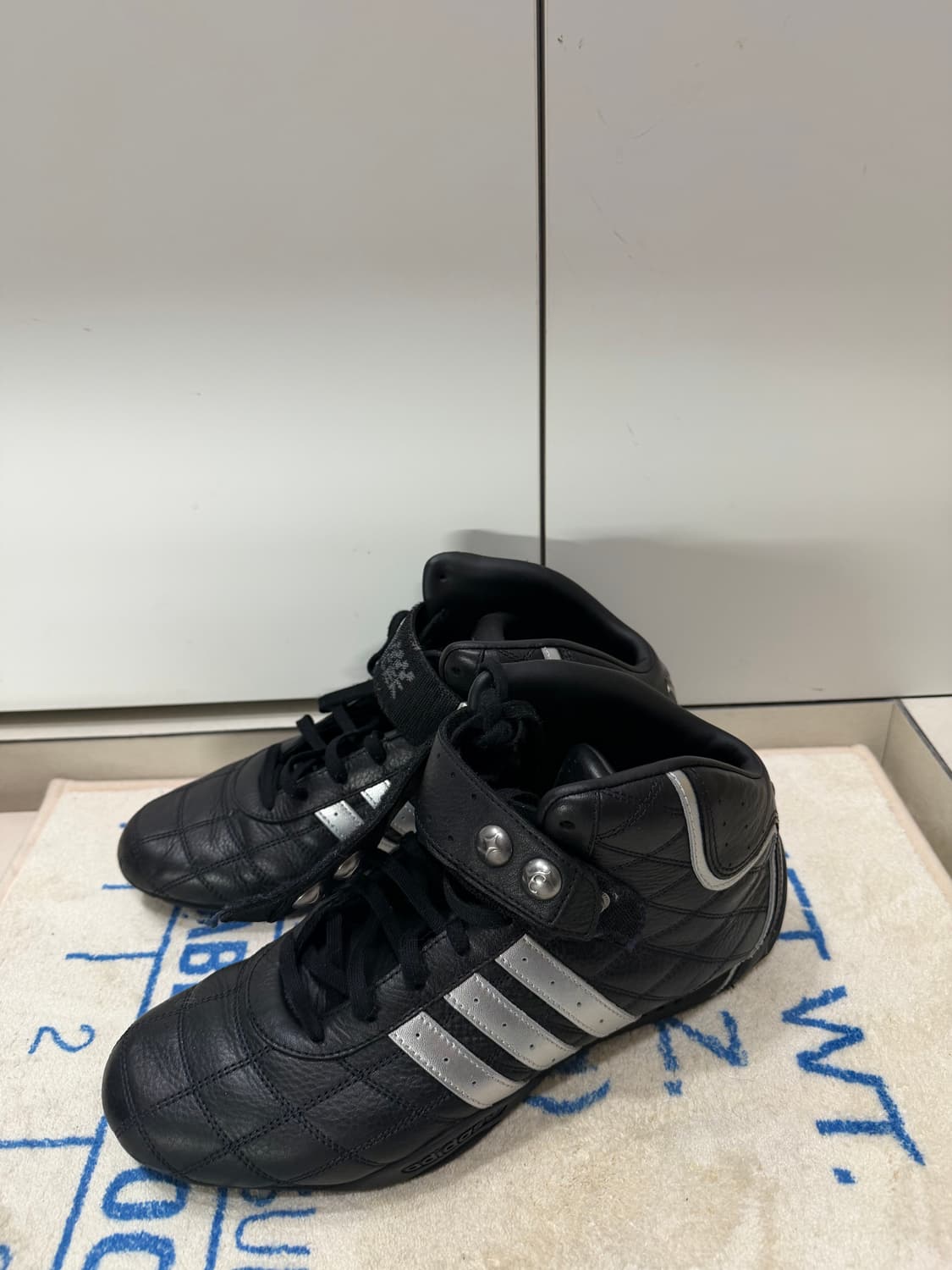 ⚽️ adidas × Thug Club 무드의 F50 TUNIT Mid 상품이미지2