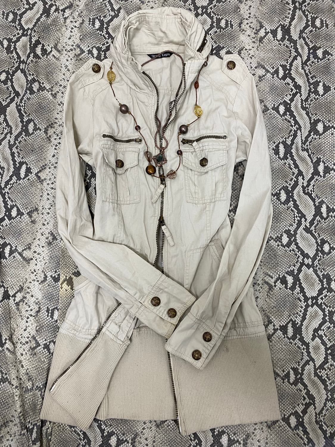 [JESSY LOGAN]Y2K Mood 2-way Jacket 상품이미지1