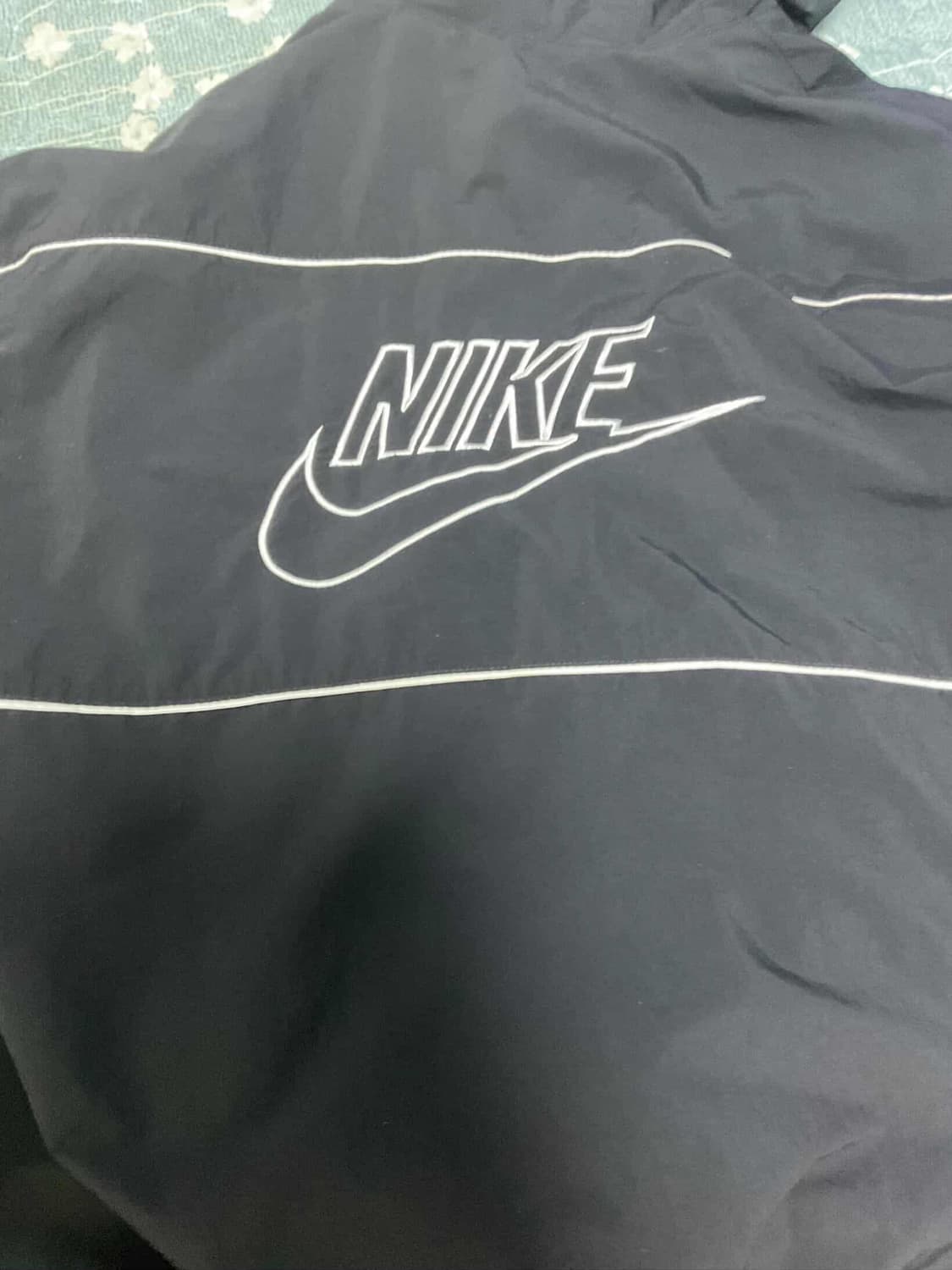 나이키 바람막이 M 상품이미지2