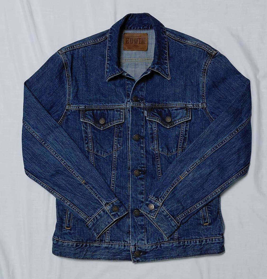 [L] 에드윈(EDWIN) 인터내셔널 베이직 데님 자켓 - 클래식 중청 상품이미지1