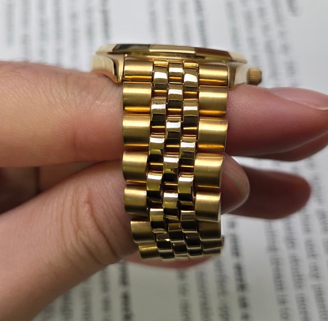 빈티지 부로바 마린스타 올금장 데이데이트 각베젤 쿼츠 쥬빌리줄 ver.
 상품이미지6