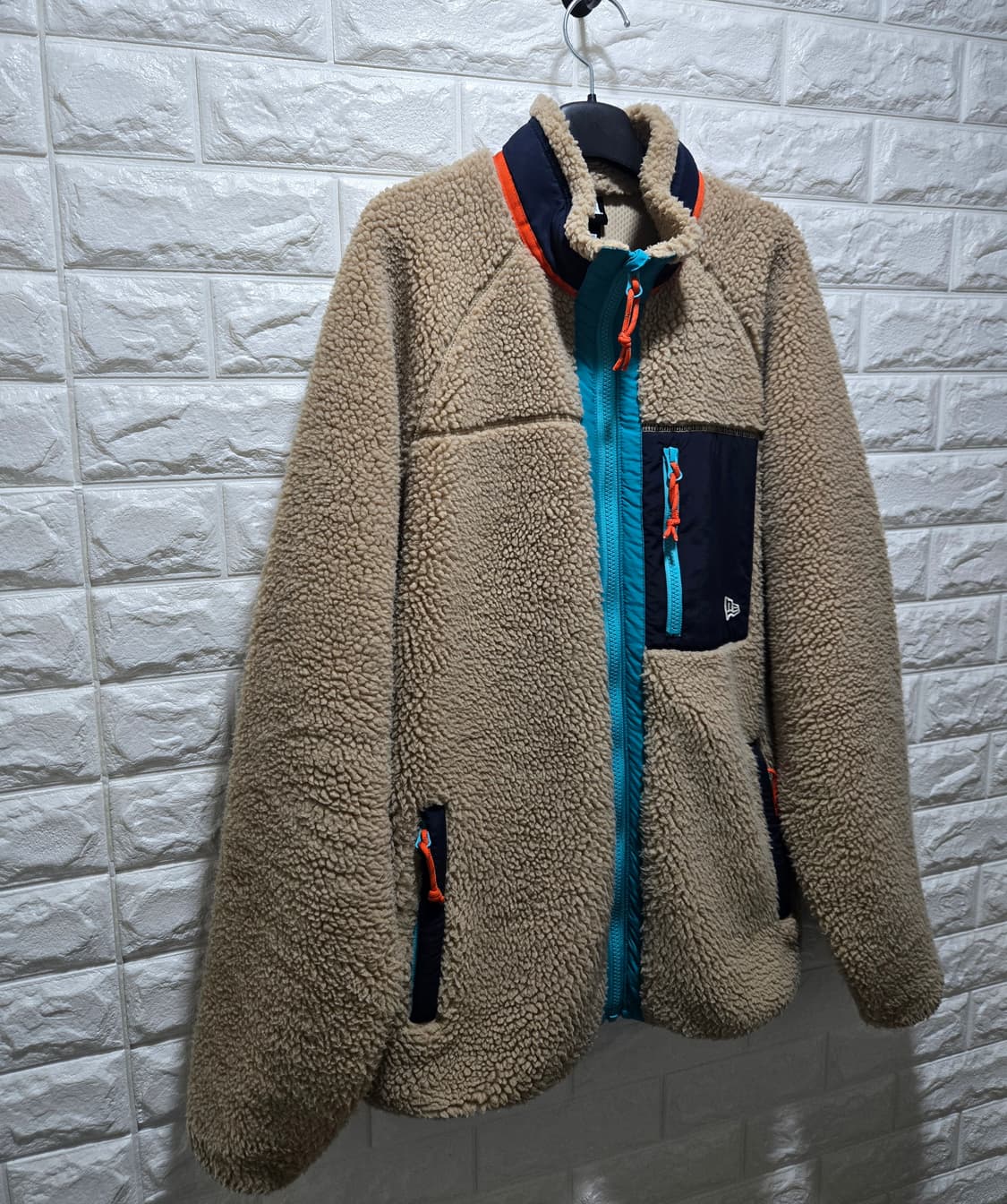 뉴에라 뉴 보아 뽀글이 자켓 100~105 상품이미지4