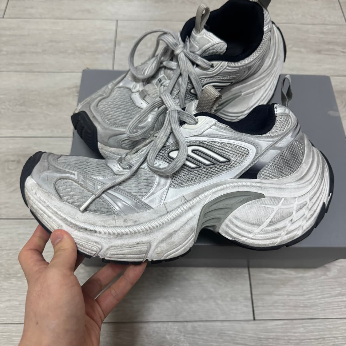 [43]발렌시아가 10XL 화이트 그레이 상품이미지3