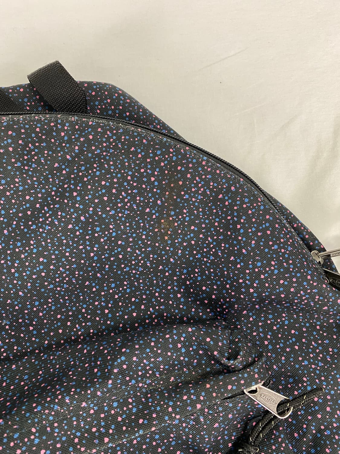 이스트팩 도트 패턴 백팩  상품이미지4