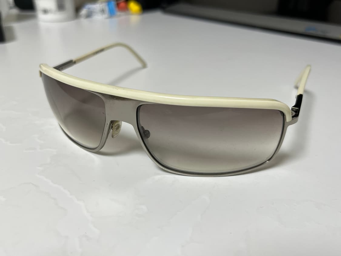 디올옴므 선글라스 상품이미지3