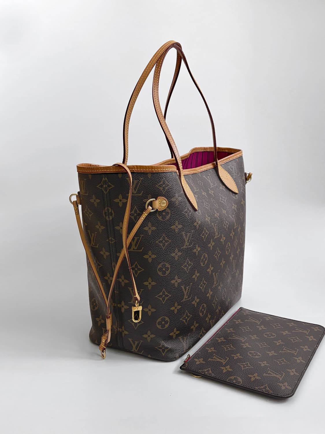 루이비통 모노그램 네버풀 MM 숄더백 판매합니다. 상품이미지3