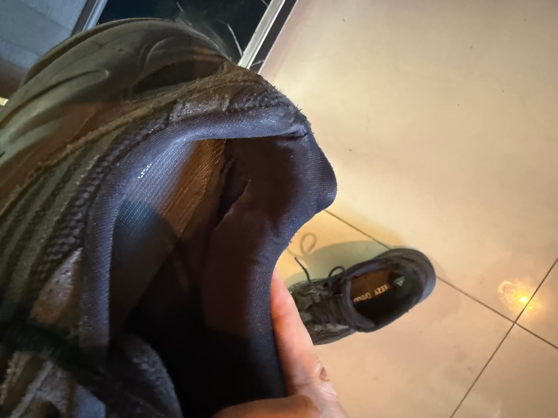 이지부스트 700 V2 반타 270 상품이미지5