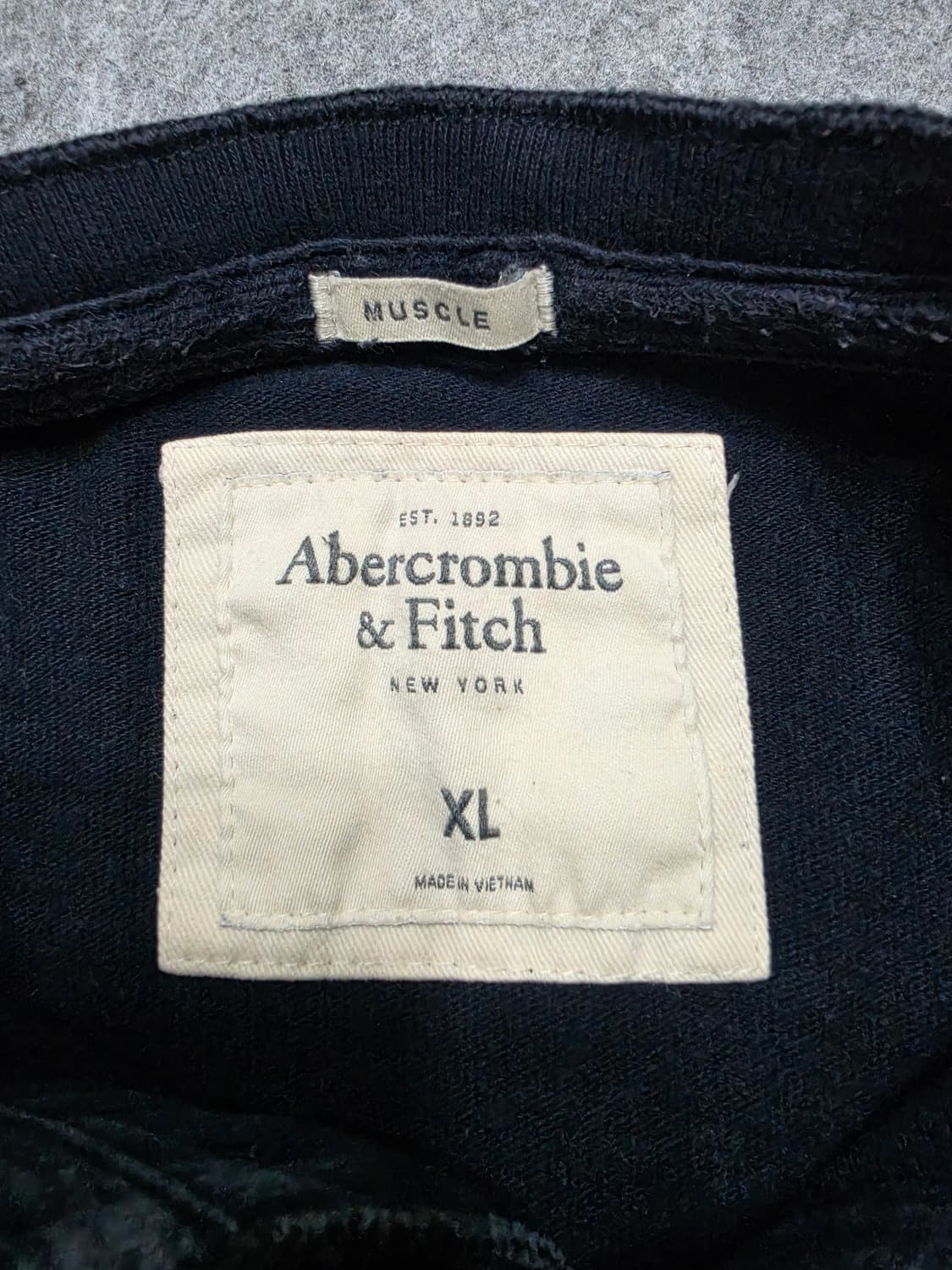아베크롬비 앤 피치 빈티지 헨리넥 하프단추 긴팔티 XL 상품이미지7