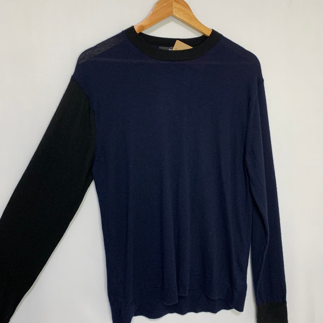 유니클로 질샌더 캐시미어 100 언발란스 배색 긴팔 니트 남녀공용 상품이미지2