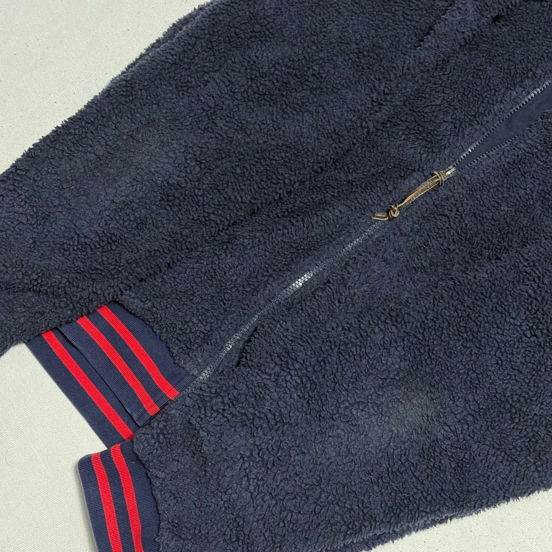 Polo Ralph Lauren 네이비 레드 스트라이프 셰르파 플리스 상품이미지5