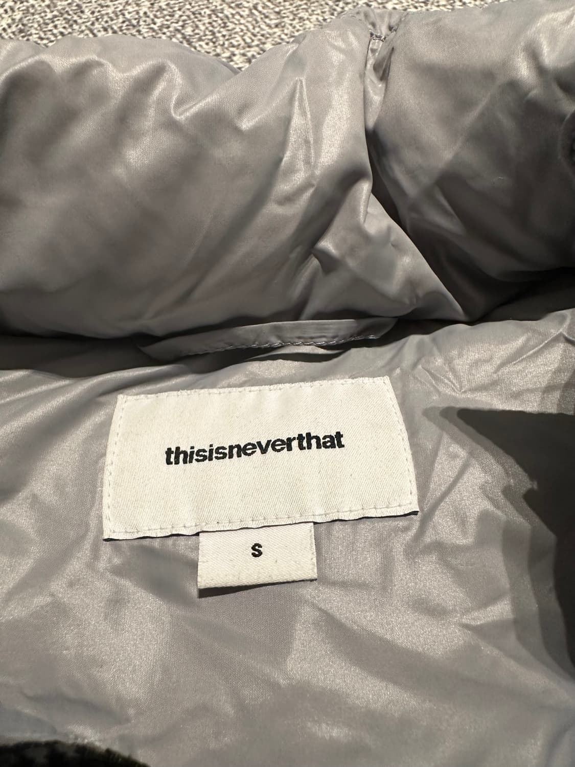 디스이즈네버댓 퍼텍스 패딩 s 상품이미지4