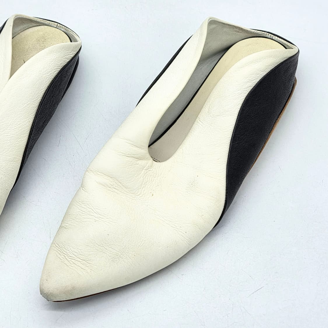  마르셀 우먼스 뮬 로퍼 흰/검 (37)  상품이미지5