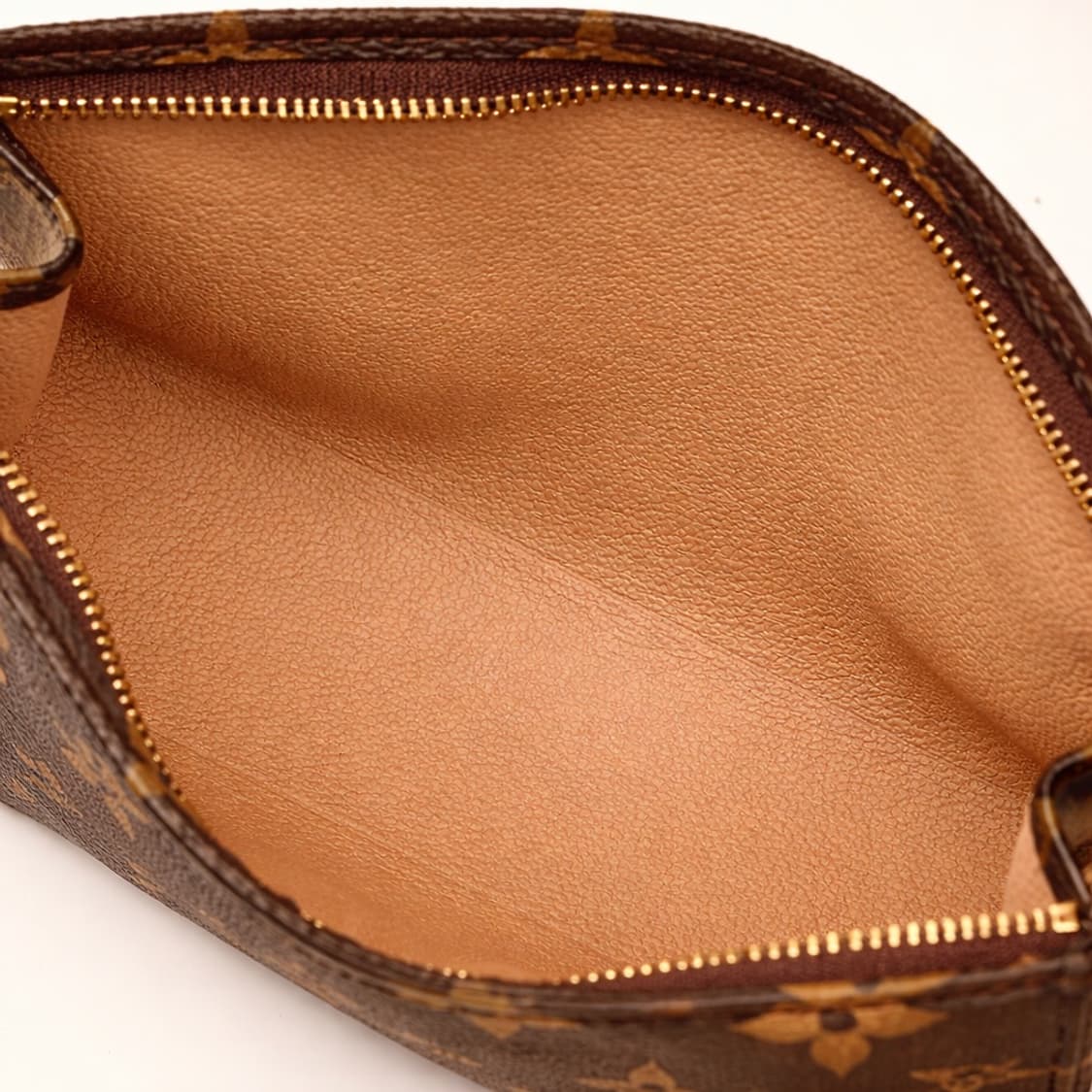 [S급] 루이비통 토일렛 모노그램 캔버스 19 파우치 판매합니다!!! 상품이미지3