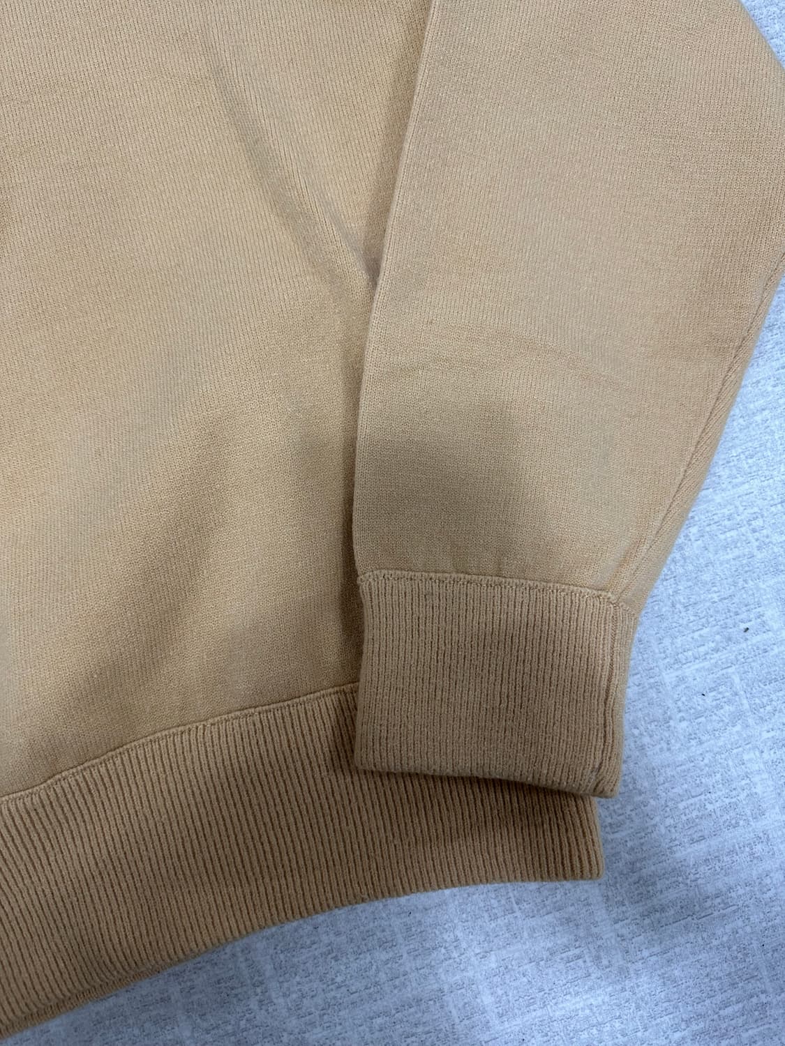 앤더슨벨 울혼방 니트 상품이미지4