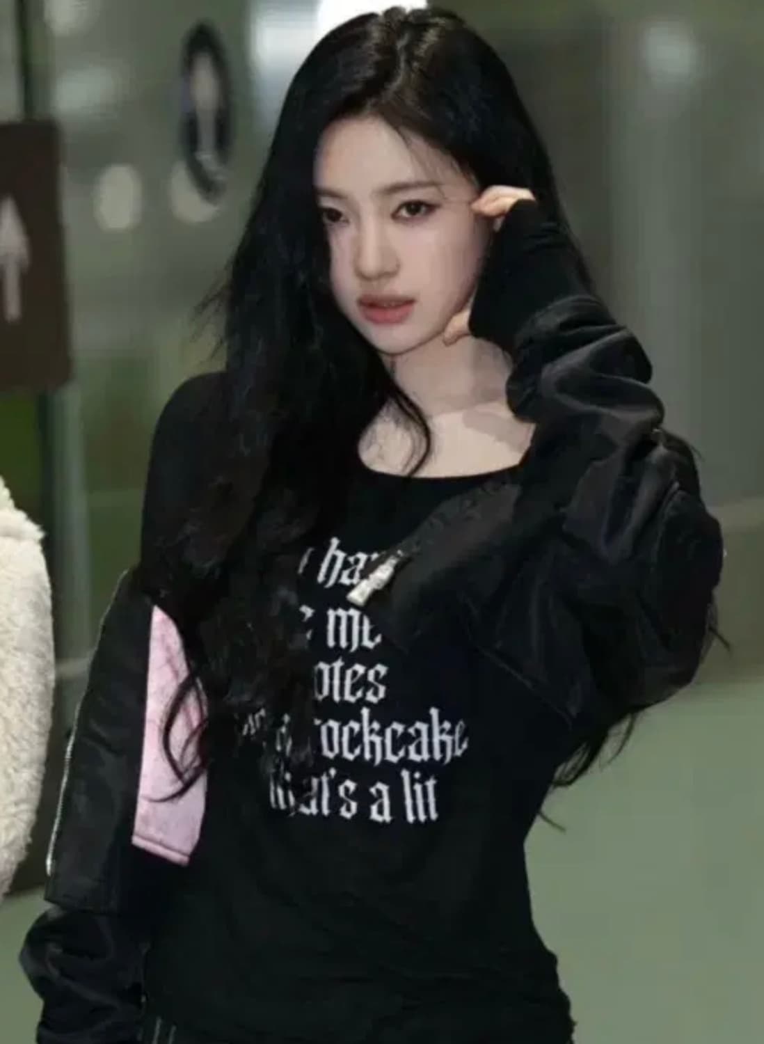 락케이크 롱슬리브 닝닝착용 상품이미지2