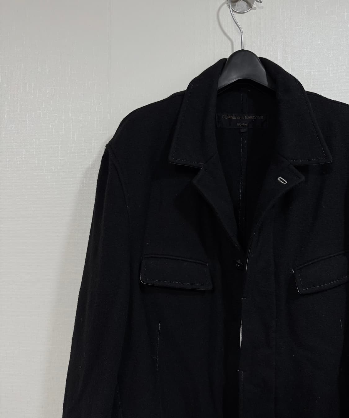 (예약중)꼼데가르송 옴므 울 스티치 코트 상품이미지1