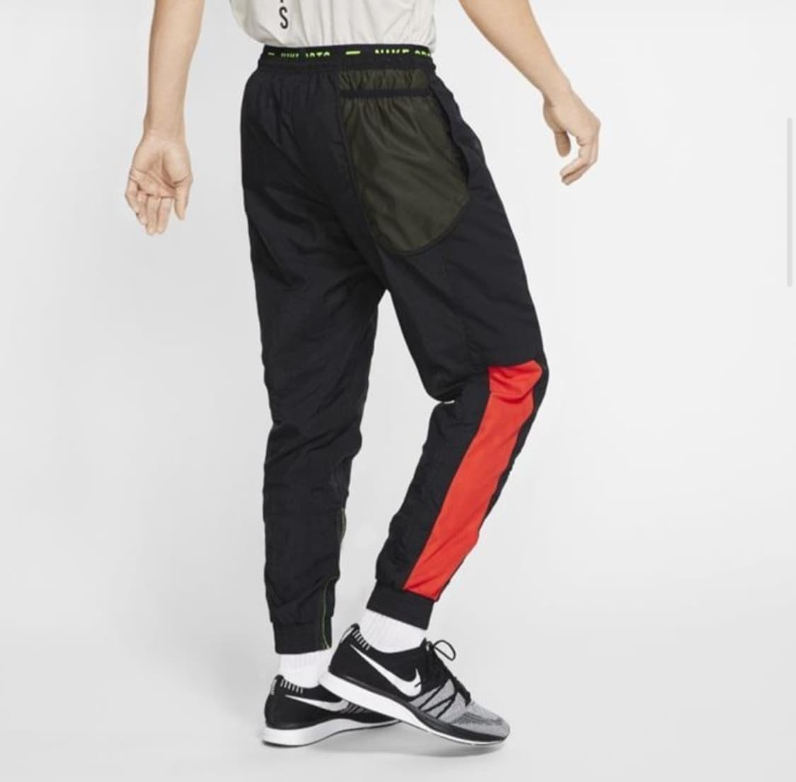 [76]나이키 트레이닝 조거팬츠 상품이미지3